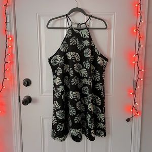 COPY - Forever 21+ women's black palm leaf print mini dress – size 1X